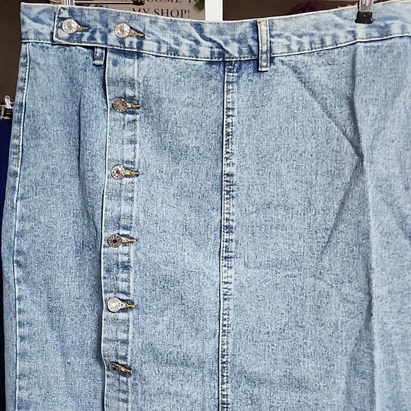 Women's High Waisted Washed Button Denim Long Skirt Side Split - Picture 4 of 4